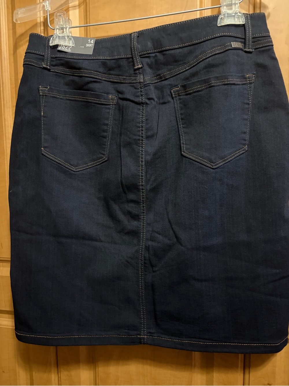 1822 Denim Women’s Satin Denim Dark Navy Jeans Skirt - Picture 5 of 8